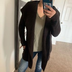 Vince. Cardigan sweater Xs brown
